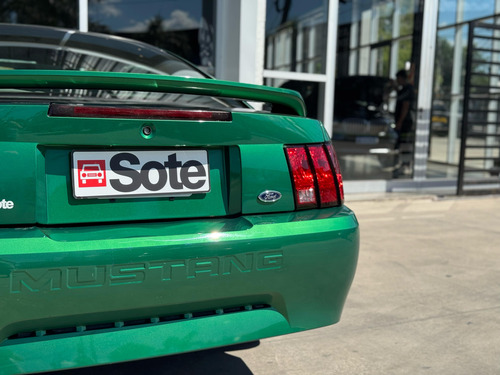 Ford Mustang 5.0 Coupe V6