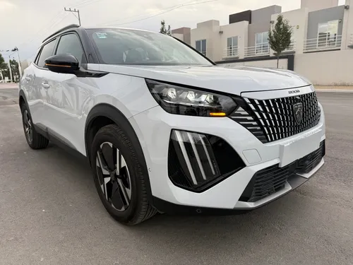 Peugeot 2008 1.2 Turbo, Tela, Aut. Gt 2025