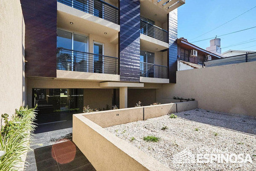 Imagen 23 de 30 de Departamento De Dos Ambientes En Venta, Morón. Excelente Unidad Amplio Y Luminosa. Con Balcón.