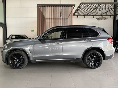 Imagen 5 de 15 de Bmw X5 Excellence Xdrive 50ia 2016 Gris Blindada Nvl. 3