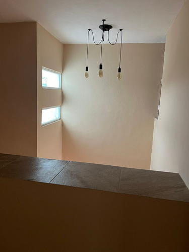 Casa Sobre Avenida Caucel, Precio Inmejorable
