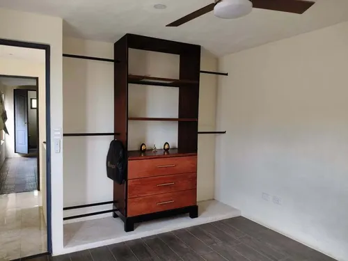 Casa Con 4 Recámaras, Piscina Y Paneles Solares, En Venta, Chuburná De Hidalgo