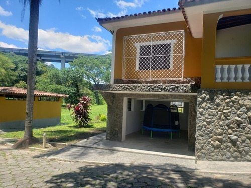 Chácara Com 7 Dormitórios À Venda, 48000 M² Por R$ 1.700.000 - Jardim São Gabriel - Jacareí/sp - Ch0003