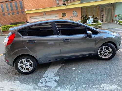 Ford Fiesta 1.6 Hatchback