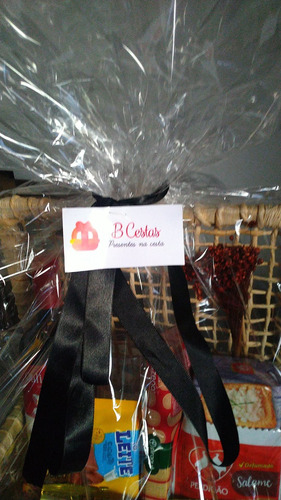 Imagem 5 de 6 de B Cestas Presentes Na Cesta