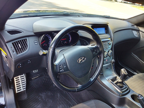 Hyundai Genesis 2013 Coupe 2.0 T Abasto Motors