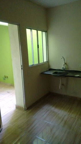Imóvel Com 6 Casas, 13 Comodos E 6 Banheiros