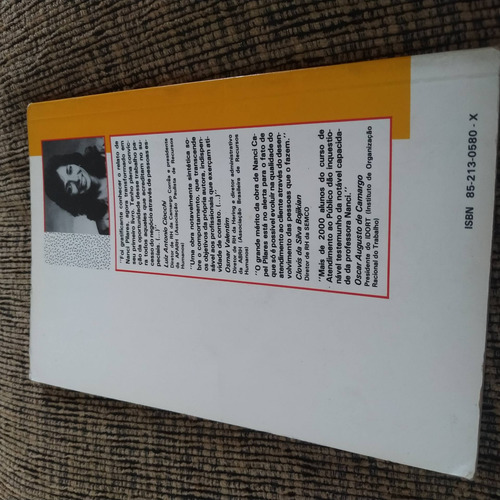 Livro Atendimento Ao Cliente , Nanci Capel - 4 C