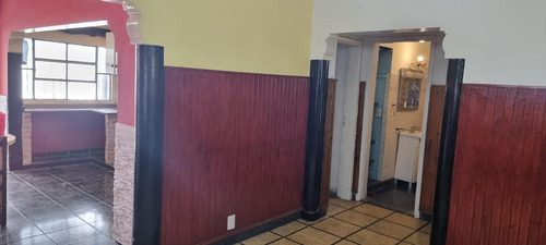 ¡casa De Tres Ambientes En Venta!