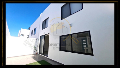 Imagen 10 de 30 de Casa En Venta En Zibata En Queretaro Con Roof Garden