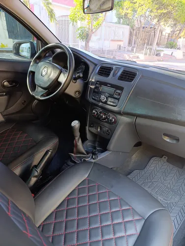Renault Logan 1.6 Authentique