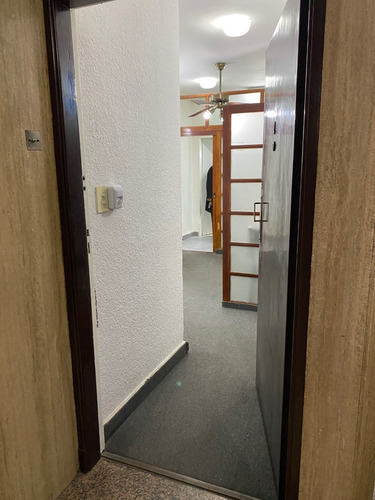 Depto 3 Amb Interno Oferta En Lavalle Y Uruguay Cocina Bano 45 M2 Urg.