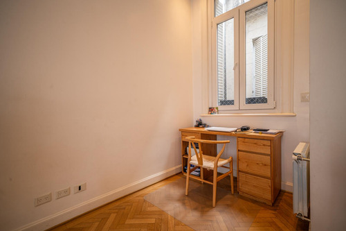 Departamento En Venta En Recoleta - 6 Ambientes