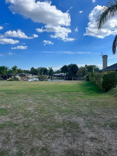 Imagen 1 de 12 de Exelente Oportunidad!! Dos Terrenos De 2030.6 M2 En La Marina De Santa Lucía