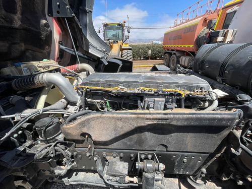 Camión Man 6x4 Con Cisterna De Diesel