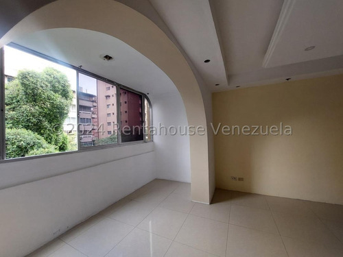 Apartamento La Urbina #24-27172