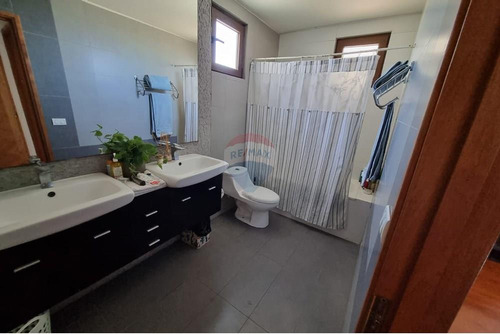 Bajo Tasación! Tu Hogar En Reñaca Alto, Viña