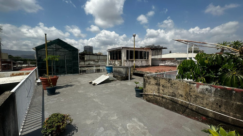 Jo-mls #25-12499 Casa En Venta Montecristo Calle Cerrada