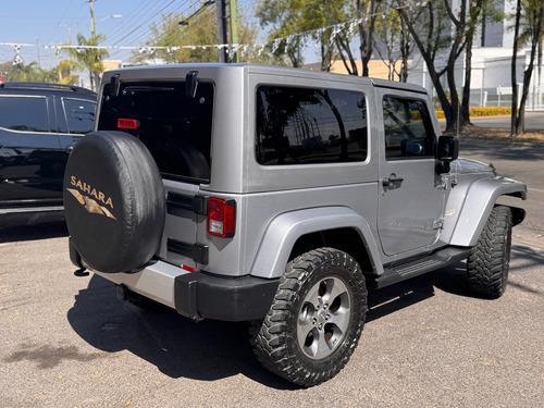 Jeep Wrangler 3.6 3p Sahara 4x4 At