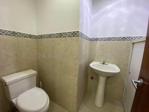 Oficina En Alquiler Vizcaya Mls #25-1594