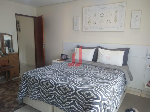 Imagem 7 de 27 de Casa À Venda, 3 Quartos, 1 Suíte, 2 Vagas, Jardim Residencial Villa Amato - Sorocaba/sp - 6772