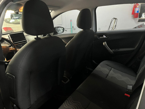 Peugeot 2008 1.6 16V FLEX ALLURE 4P AUTOMÁTICO