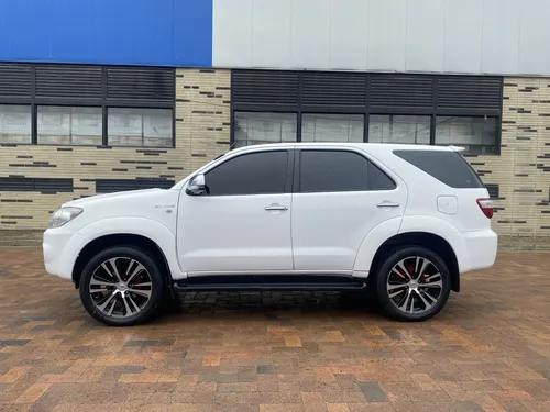 Toyota Fortuner 2.7l 4x4