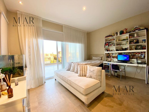Imagen 21 de 26 de Casa En Venta Con Salida Al Lago Central, 4 Dorm. En Suite Mas Dependencia. El Golf Nordelta