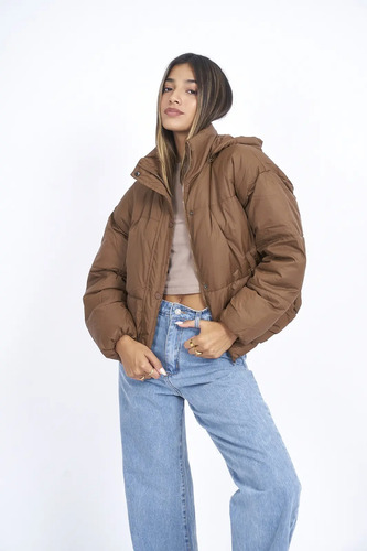 Campera Puffer Color En Tendencia Chocolate. Importada