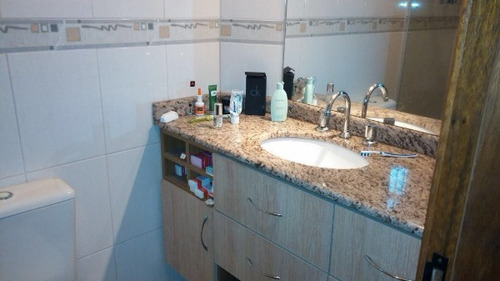Casa Em Hípica Com 3 Dormitórios - Mi17210