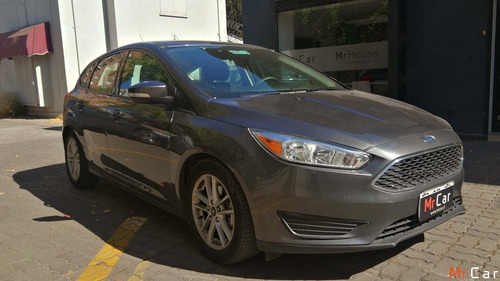 Imagen 10 de 14 de Ford Focus Se 2017