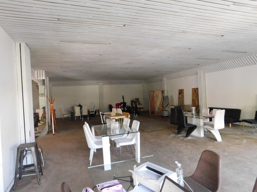 Excelente Local Total 440 M2 Aprox Alquiler Villa Mitre!
