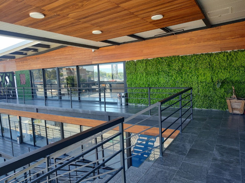 Local En Venta Plaza Avanzza, Av. El Jacal