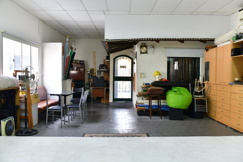 Imagen 2 de 9 de Alquiler Estudio Fotográfico / Video -jardin Con Pileta
