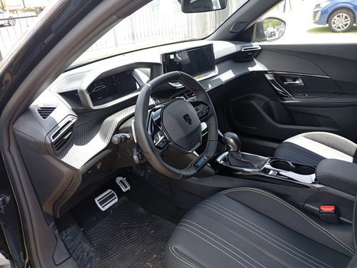 Peugeot 2008 1.0T Gt