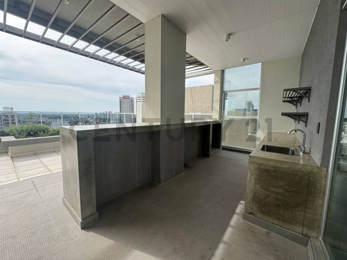 Venta De Departamento En Boulevard, Excelente Vista. Con Cochera
