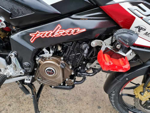 Bajaj Ns 200 2016
