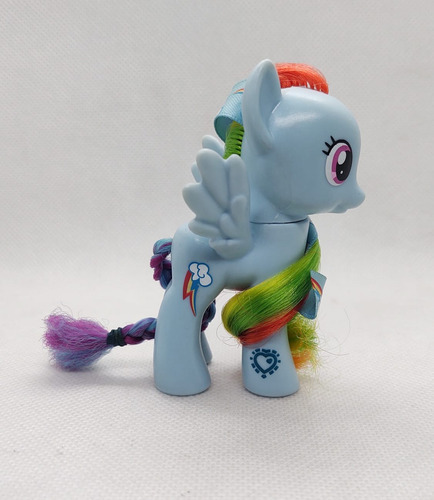 Figura De Rainbow Dash Con Liston De My Little Pony (Usado)