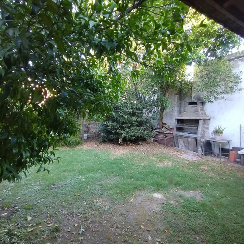Casa En Venta En Lomas De Zamora, G.b.a. Zona Sur