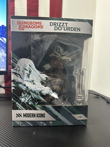 Boneco Oficial Exclusivo Gamestop D&d Drizzt