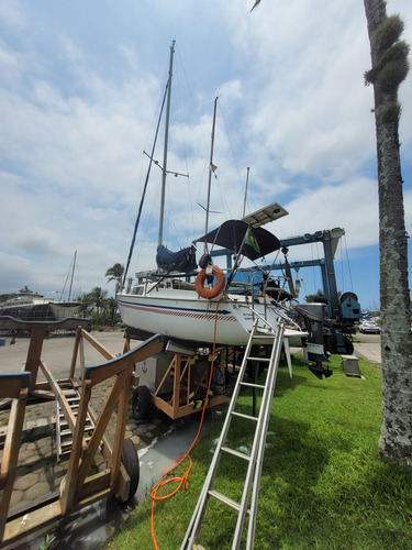 Veleiro Cruiser 23 Pés