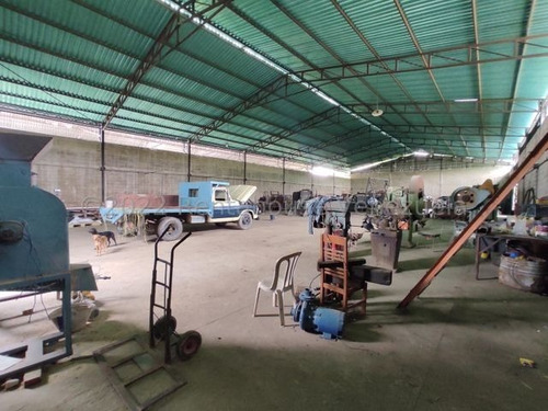 Imagen 10 de 23 de En Venta Amplio Terreno Con Granja Agricola Ubicado En La Estratégica Av Los Aviadores 23-8117 Ejc