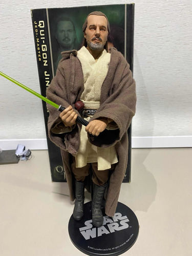 Qui Gon Jinn Sideshow 1:6