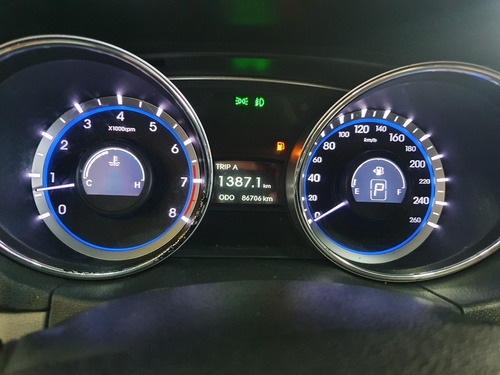 Imagem 7 de 14 de Hyundai Sonata Gls 2013