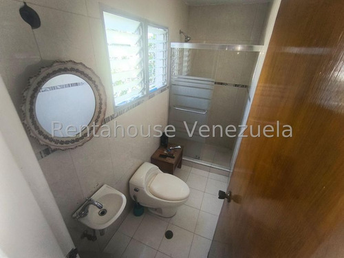 Sq Vende Casa En La Californa Norte D25-6200s