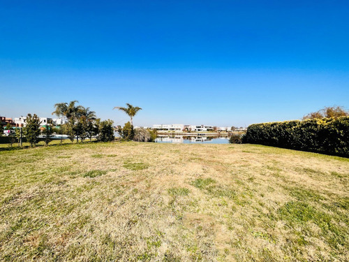 Imagen 4 de 12 de Vendo Lote Al Agua, 925 M2 Barrio San Matias!!