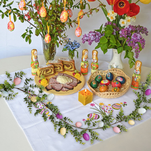 Huevos De Ratán De Imitación De Pascua En Forma De Z Para Co
