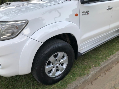 Toyota Hilux Cd 4x4 3.0 Diesel - Branco- 2015/2015