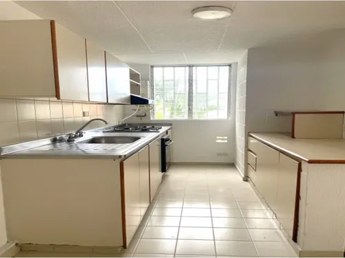 Apartamento En Arriendo En Laureles