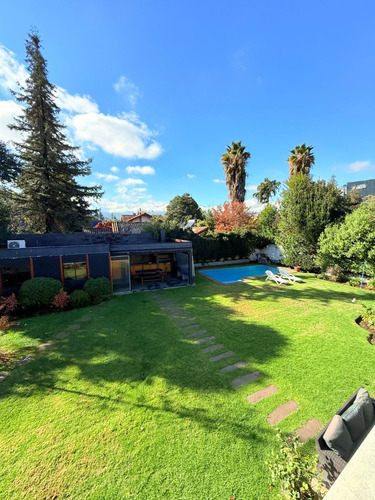 ¡espectacular Casa Estilo Inglés En Las Pataguas! Ubicación
